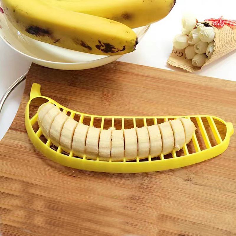 YunQin 2Pack Banana Slicer, Practical Kitchen Tool, Plastic Salad Fruit  Peeler Cutter Chopper