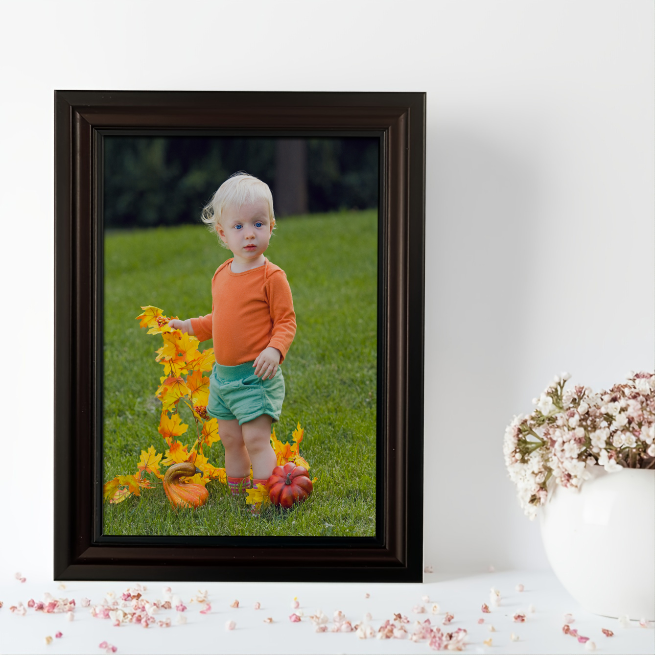 Buy Classic Wine Red Photo Frames for Family Party