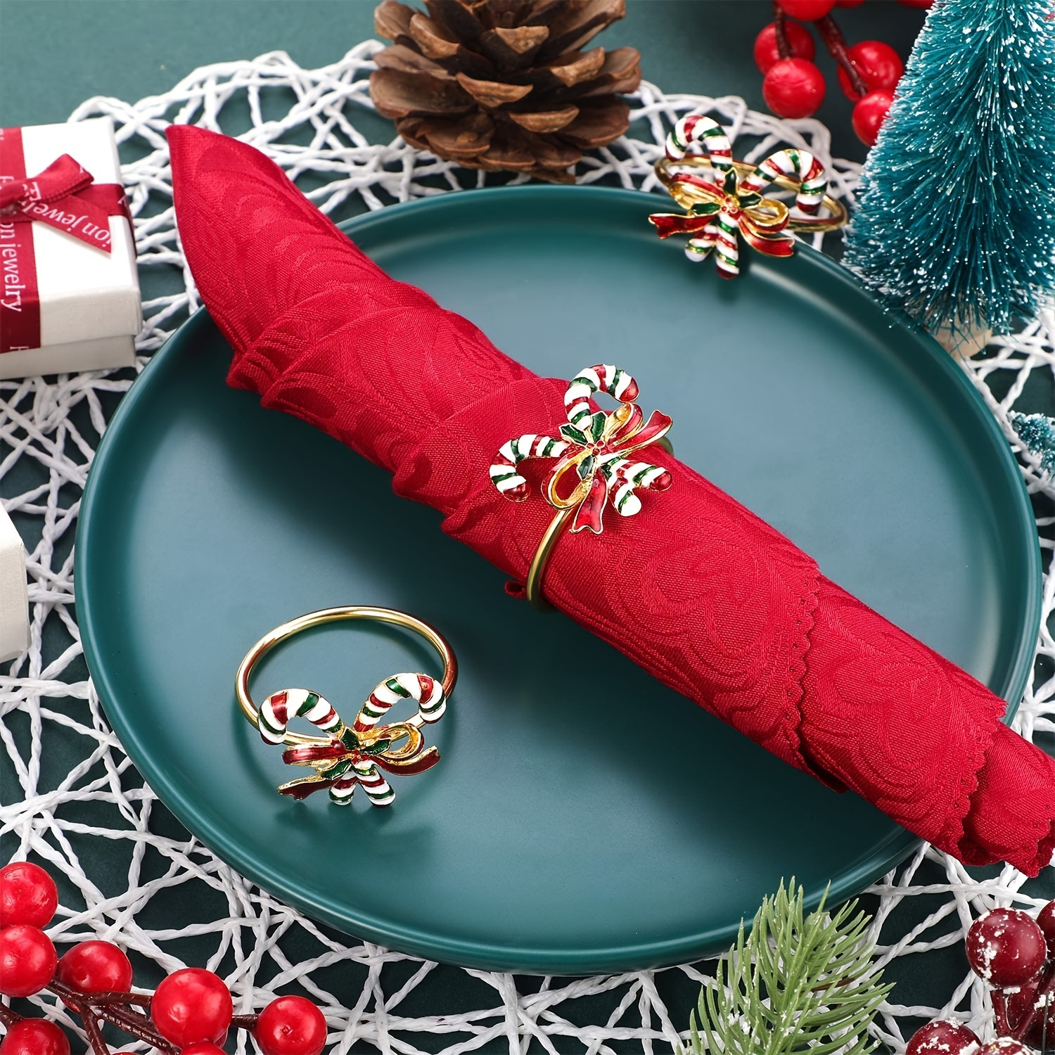 Kim Seybert Christmas Wonder Napkin Ring - White & Gold - Set of 4 -  Alchemy Fine Home