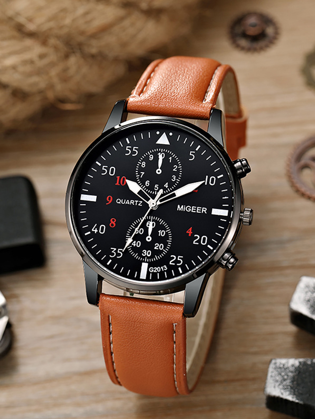 Mens Simple Digital Quartz Watch Leather Strap Feather Leather