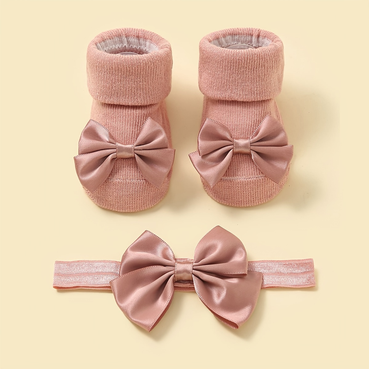 

Baby Girls Bow Headband & Bow Toddler Socks Gift Set