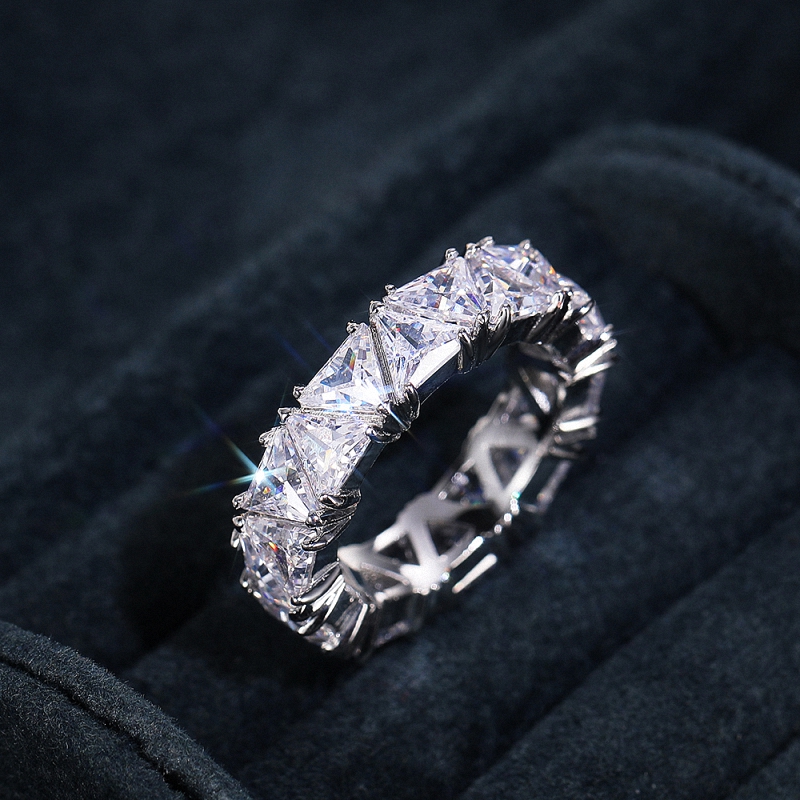 2.0ct Triangle Cut Zircon Eternity Band for Engagement