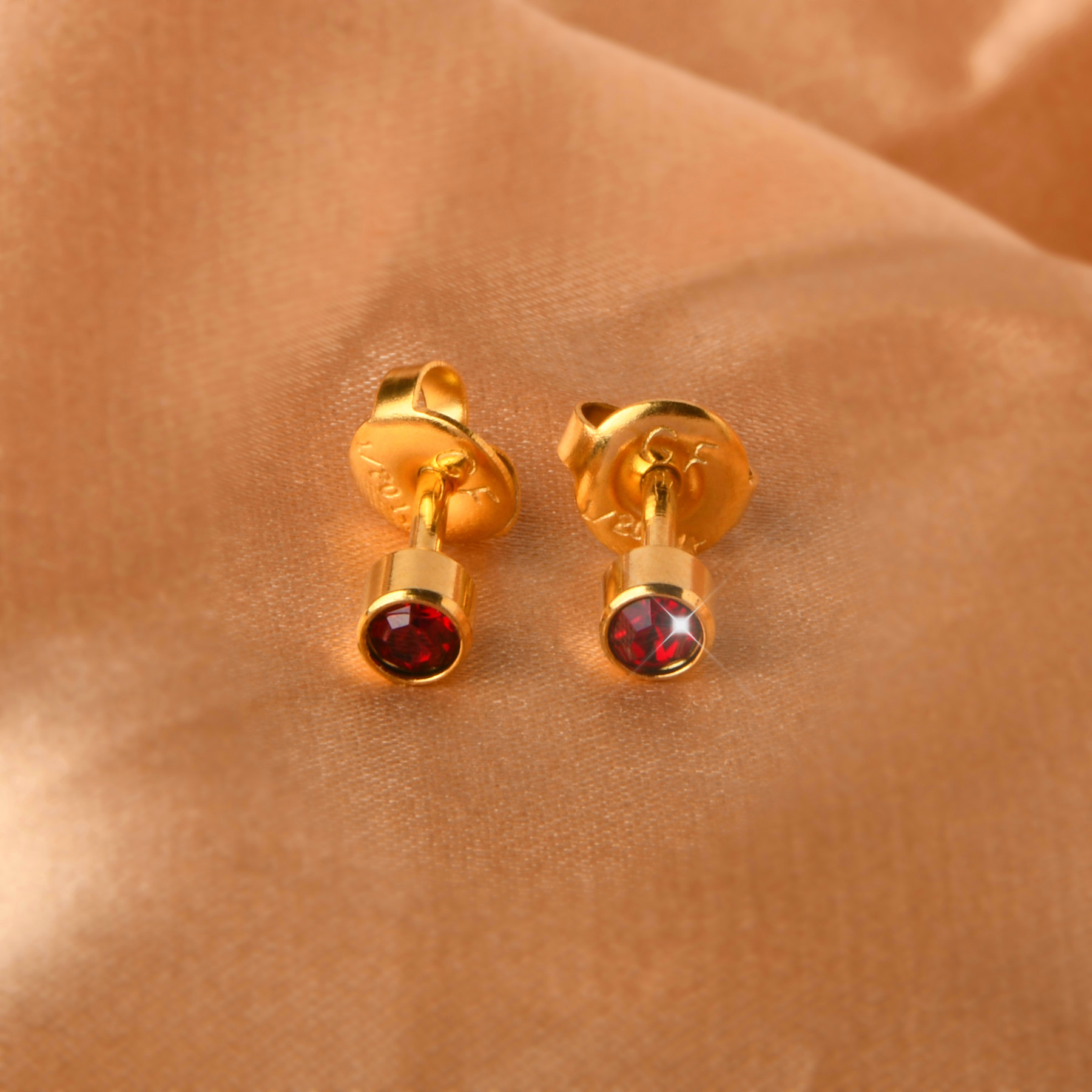 Small gold earrings hot sale for kids