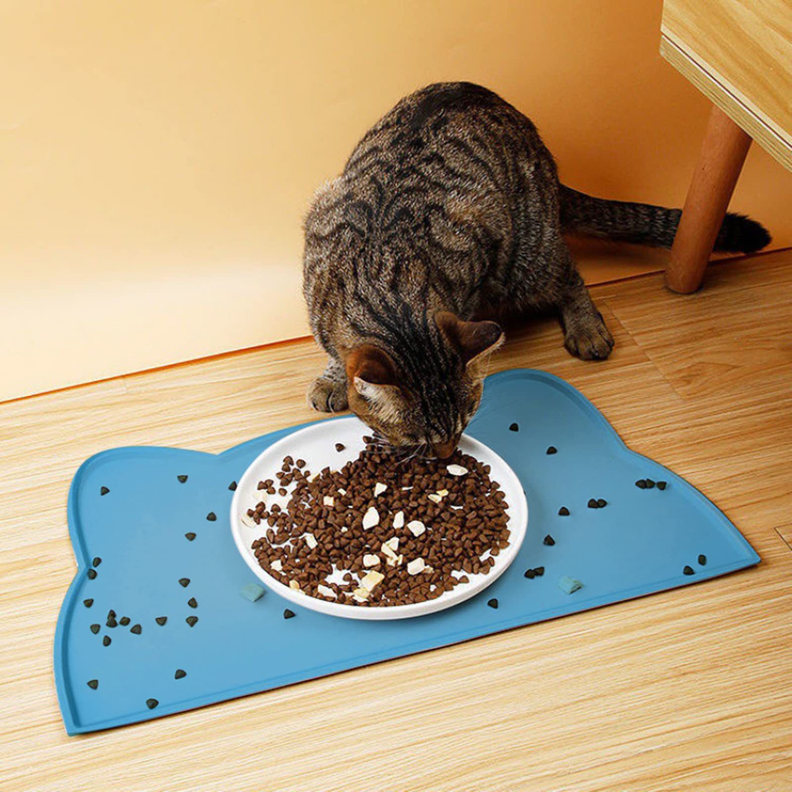 Stylish Naugahyde pet feeding mats (waterproof cat & dog bowl