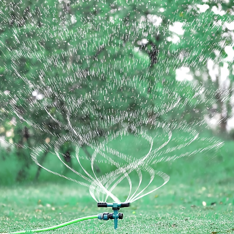 Revolutionize Your Garden Watering with This 360° 3-Arm Automatic Rotating Sprinkler!