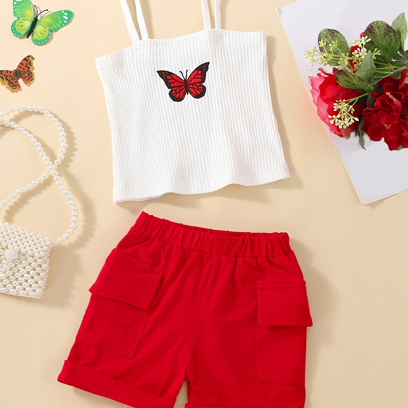 

Baby Girls Butterfly Print Cami Top & Solid Color Pocket Shorts Kids Clothes Set