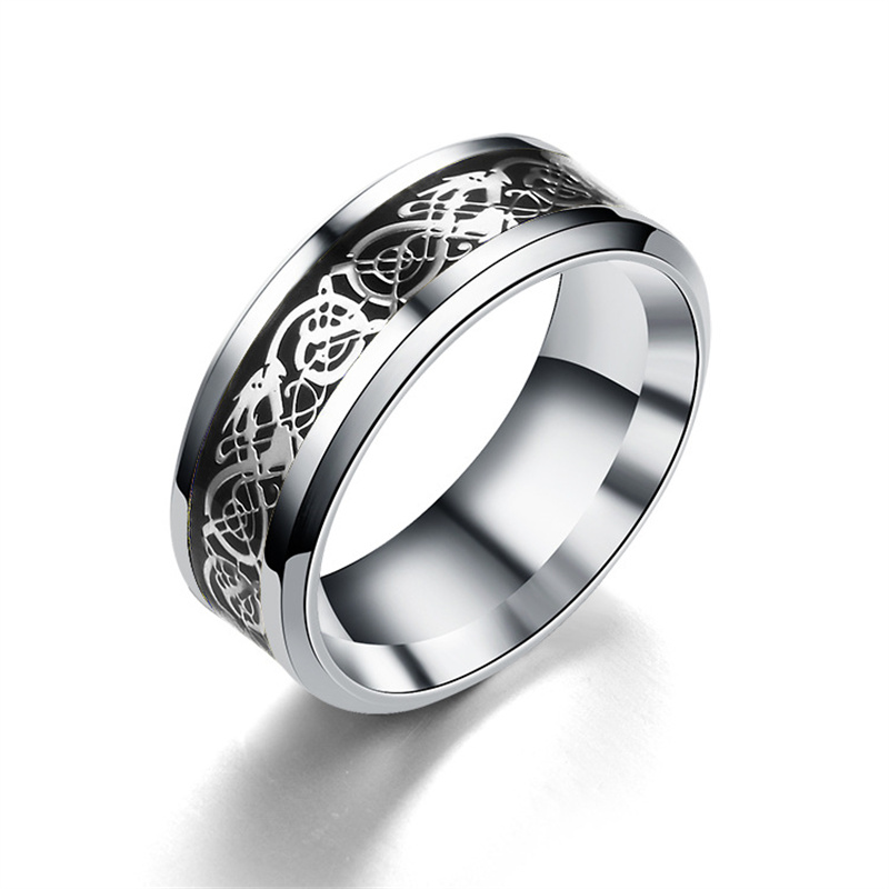 Men's Stylish Dragon Pattern Stainless Steel Ring