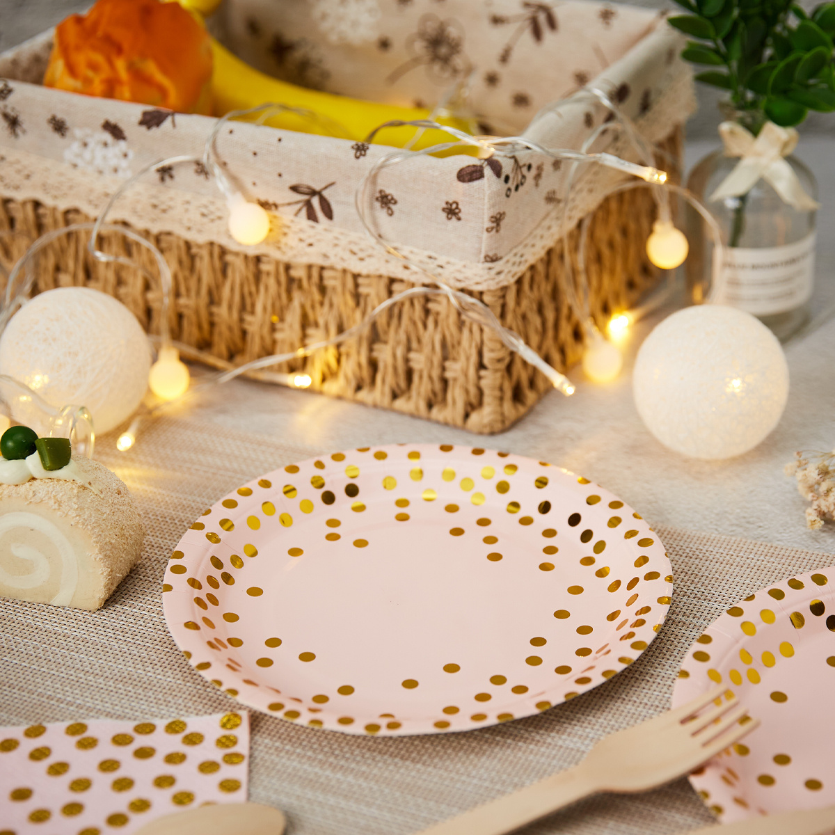 Suministros de fiesta de oro blanco y rosa, juego de vajilla desechable de  350 piezas, platos de papel blanco, servilletas, vasos, tenedores de