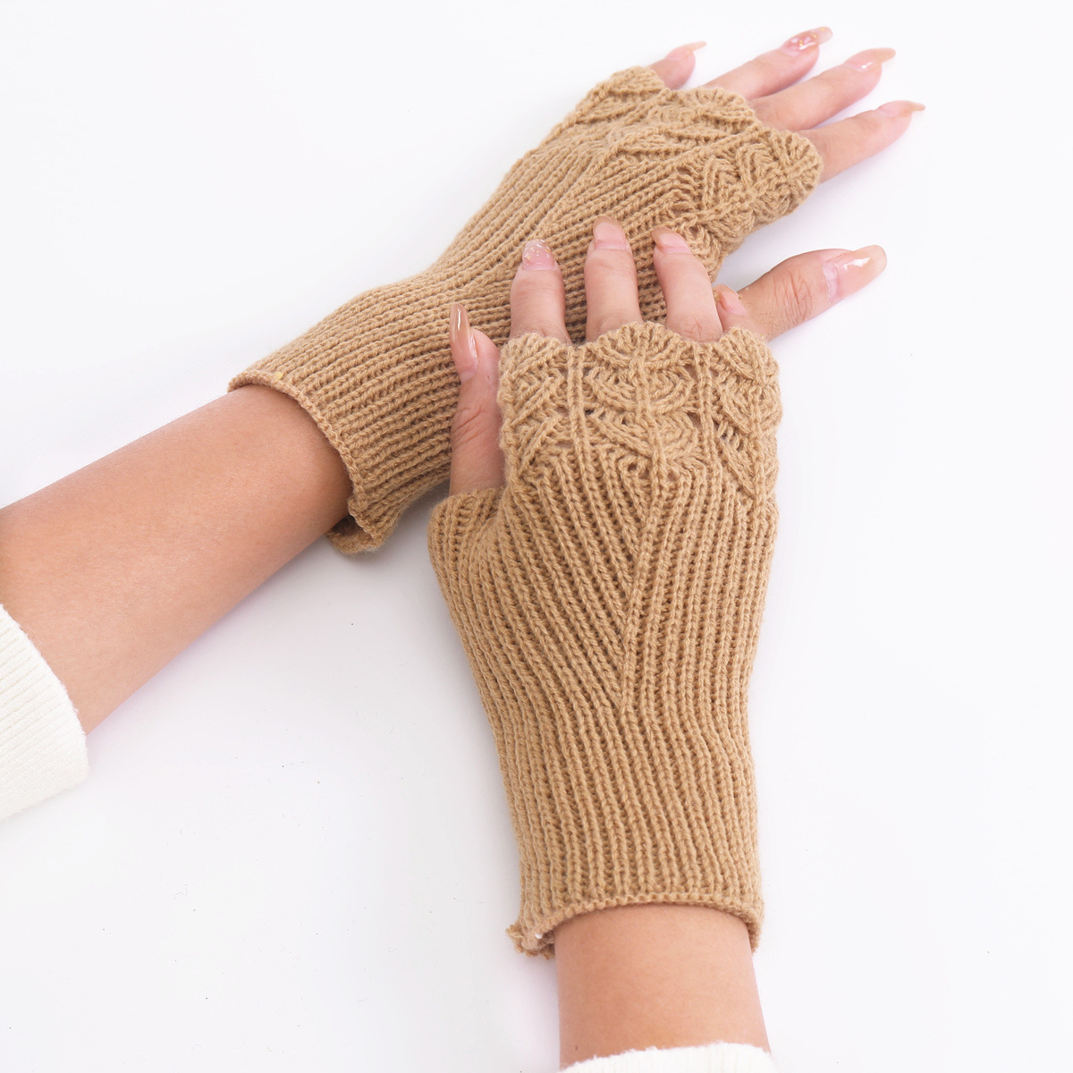 Neeba Warm Finger Cut Winter Hand Gloves