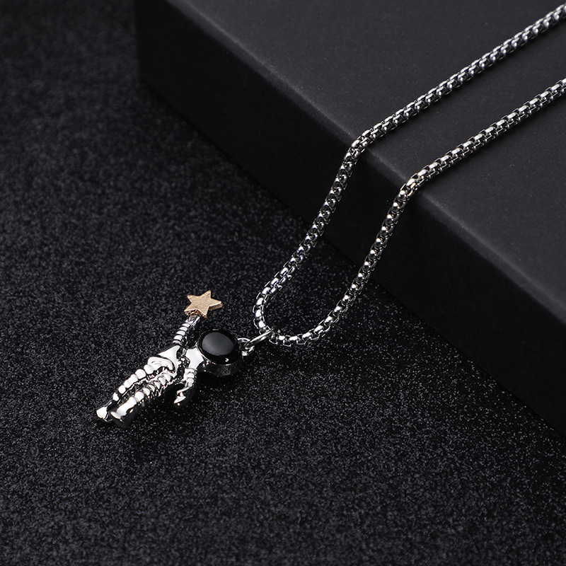 Funky Men's Astronaut Pendant Necklace Hip Hop Sweater Chain