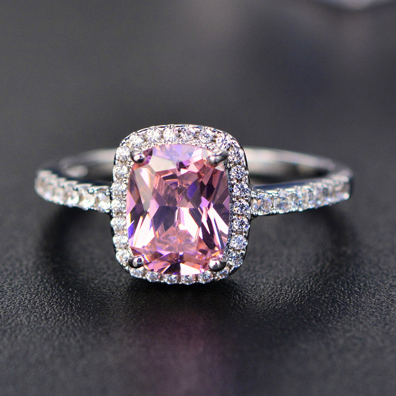 Pink Engagement Rings: Top 5 Gemstone Options