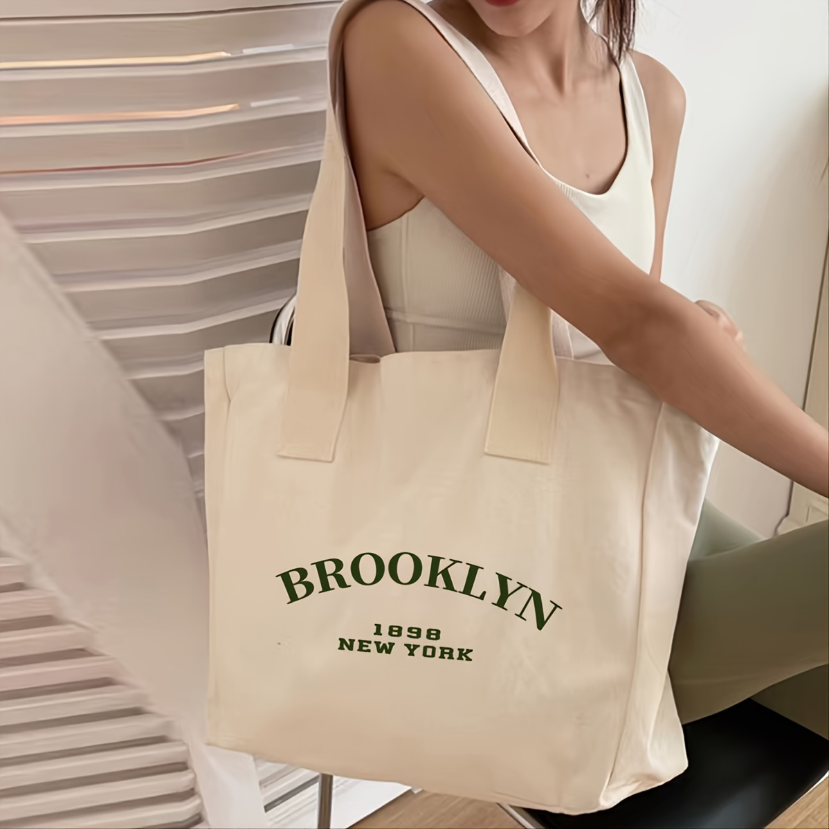 

Simple Canvas Tote Bag, Women's Large Capacity Handbag Versatile Letter Detail Shoulder Bag