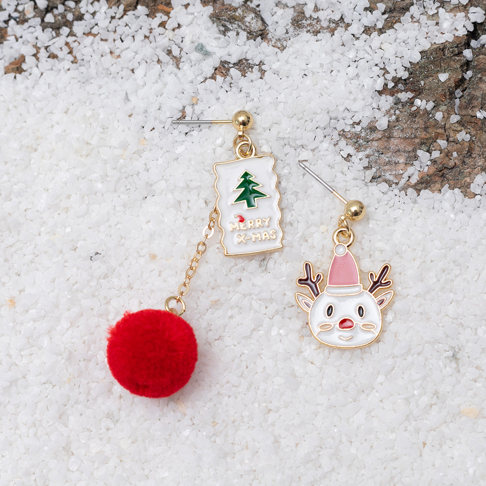 Boucles d'oreilles boule de fourrure de Noël Femme's Bijoux - Temu Belgium