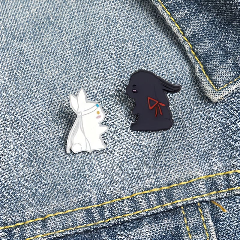 

1pc/2pcs Enamel Rabbit Brooches - Cute Black And White Design For Lovers, Perfect For Collars And Bags, Anti-slip Buttons Included