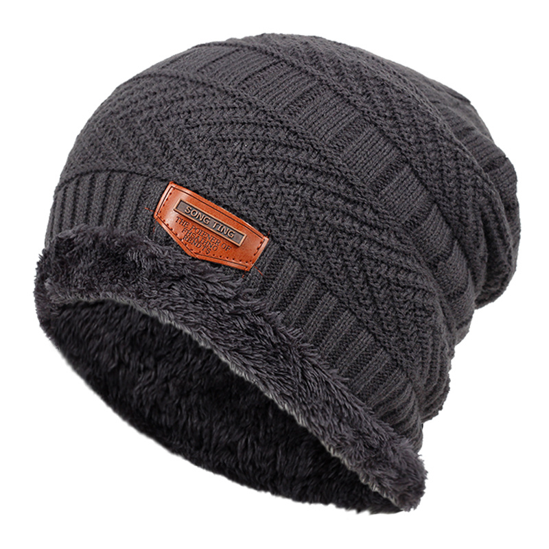 Men Triangle Pattern Knit Winter Thermal Cap