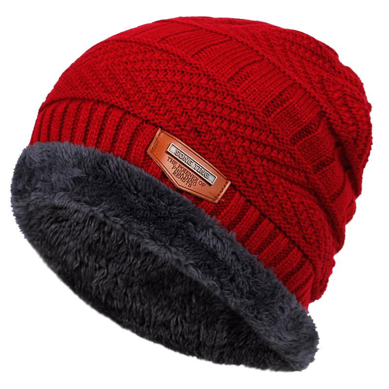 Men Triangle Pattern Knit Winter Thermal Cap