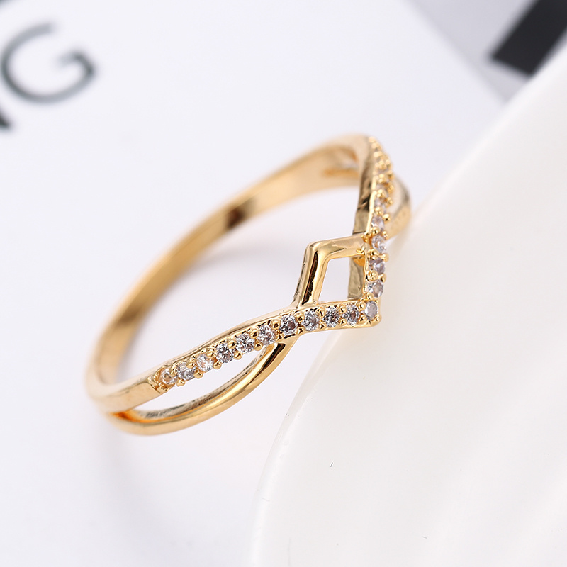 New Minimalist Zirconia Ring