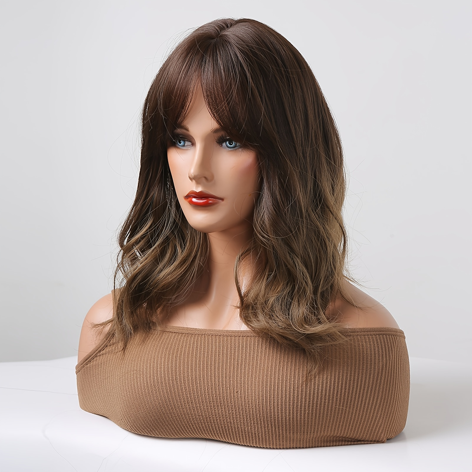 

Heat Resistant Short Brown Synthetic Wig With Middle Part For Women - Natural Looking And Comfortable