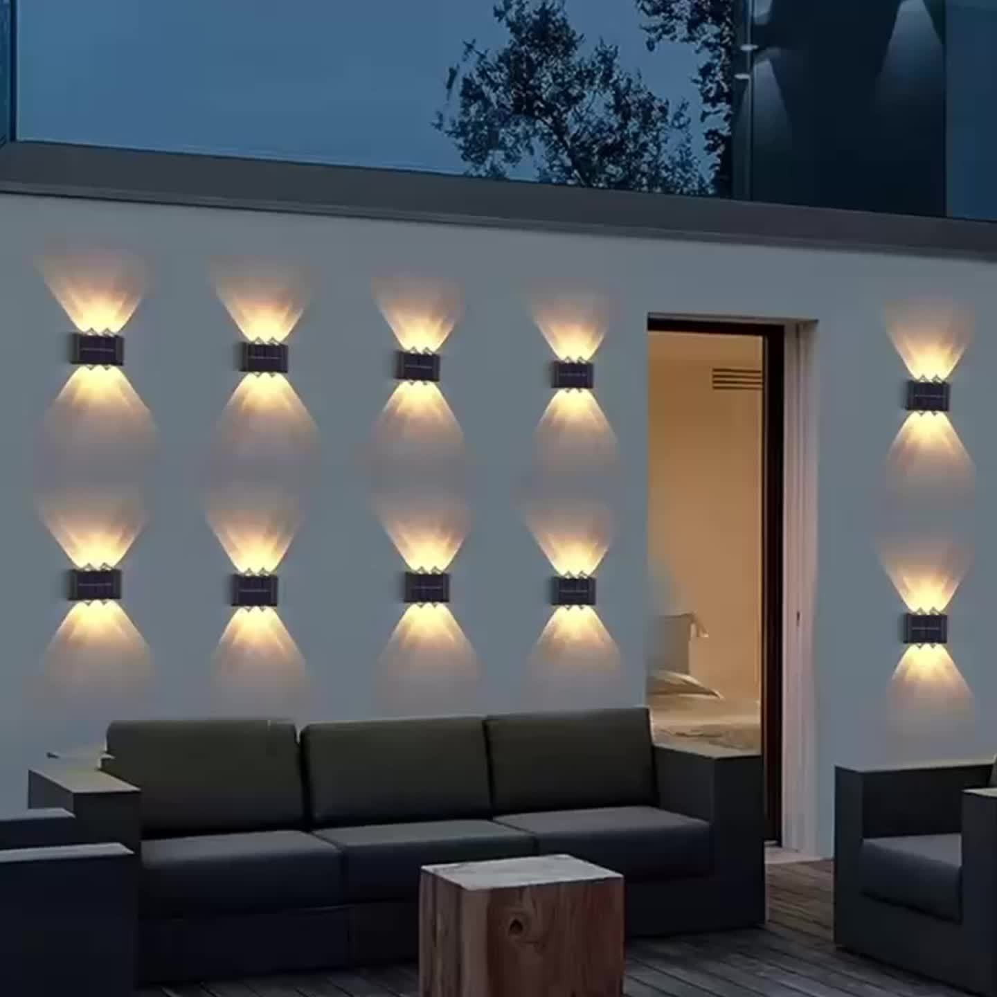 EASYCOMFORT Lampione da Esterni con 6 Luci LED Accensione Automatica  Impermeabile