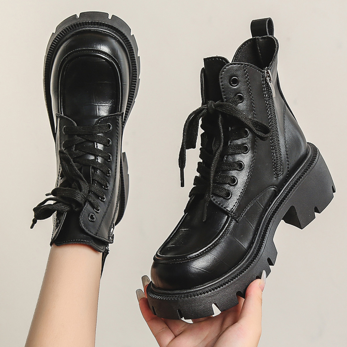 Bottes De Combat Velours Rayé Laurence Dacade – Taille 6 US, Occasion Bon état