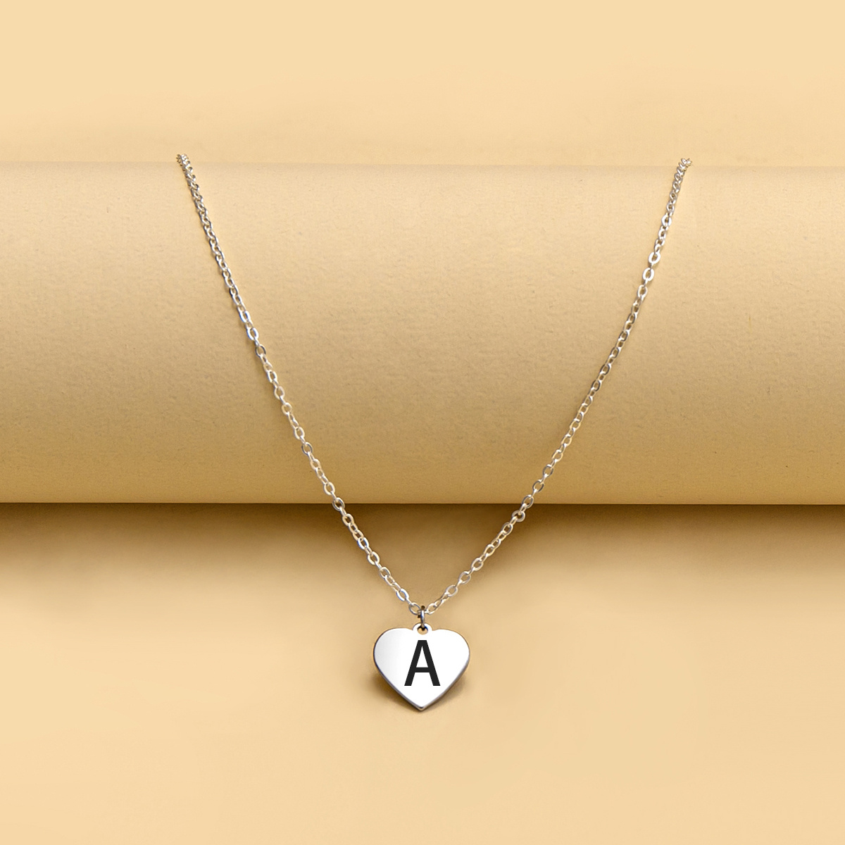 ★21-22新作★DEEPBROW★initial and heart necklace Heart Name Necklace | Diamofy