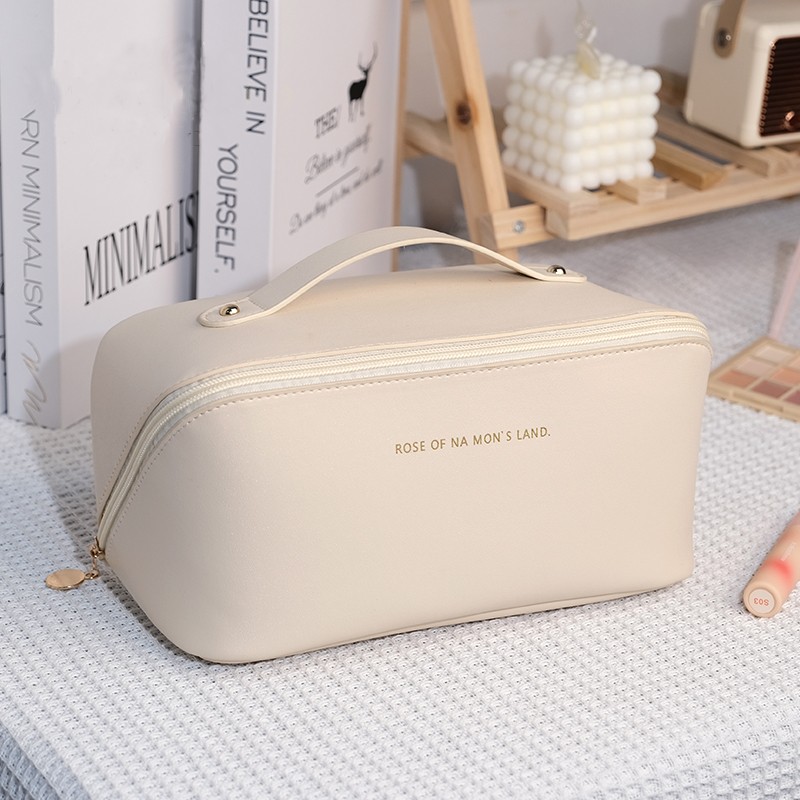 Large Capacity Stylish Leather Cosmetic Bag Portable Women Travel