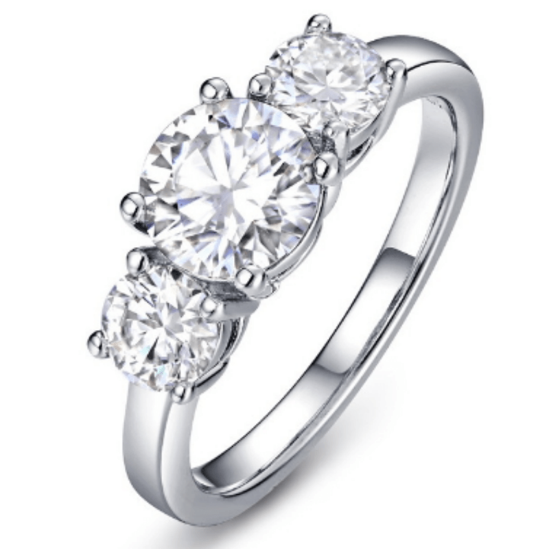 Female moissanite wedding on sale bands