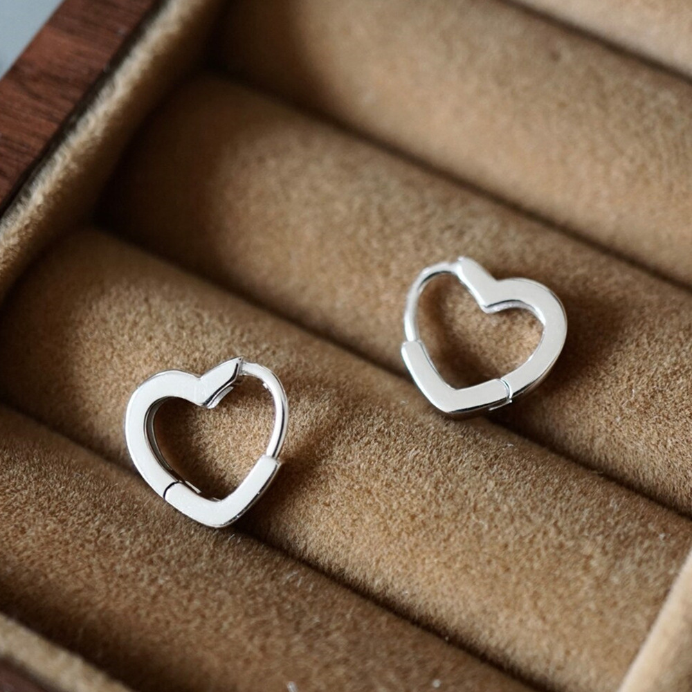 Easy And -shaped Earrings For Women