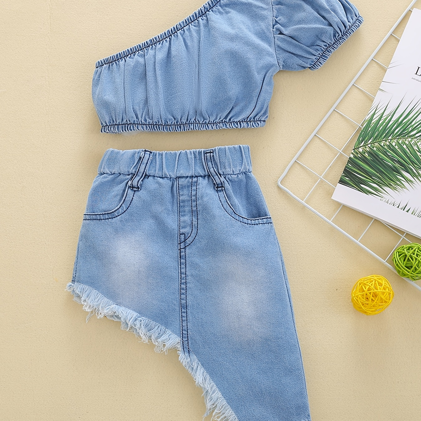 

Chic Denim Set For Girls, Slant Shoulder Denim Top + Irregular Raw Hem Denim Skirt Set