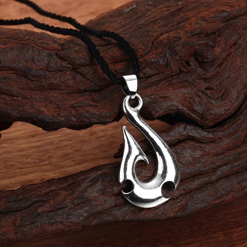 Fish Hook/Hei Matau Pendant