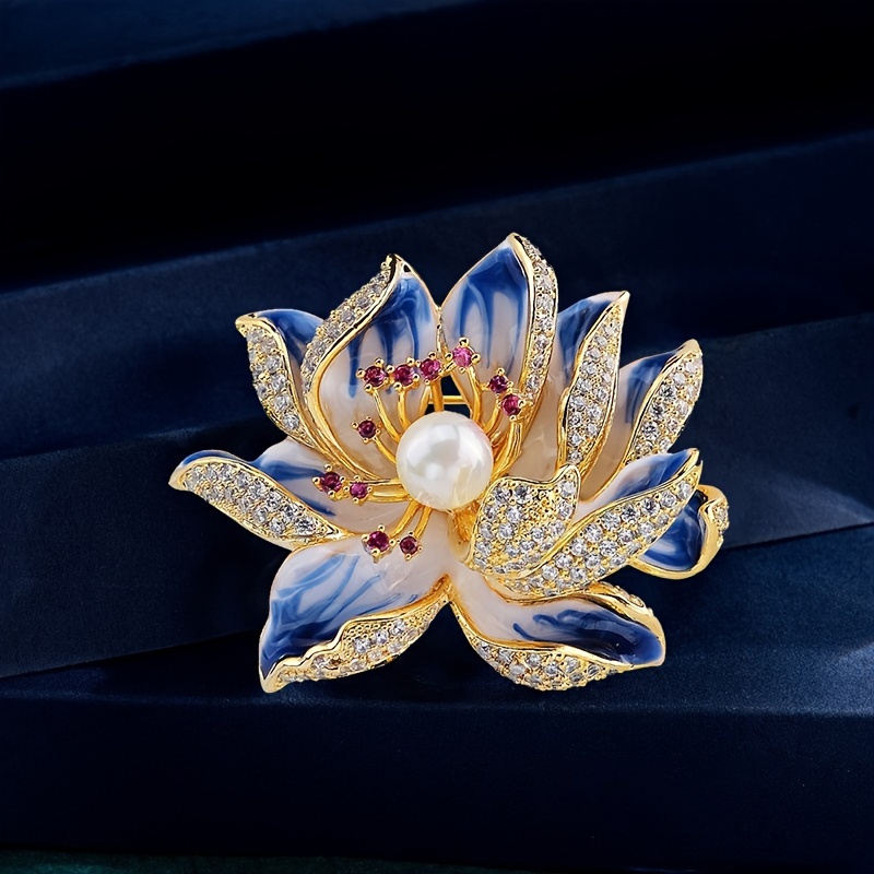 Classical Brooch Lotus Flower Shape Inlaid Faux Pearl With Shiny Tiny  Zircon Pin Sweet Lady Costume Accessories