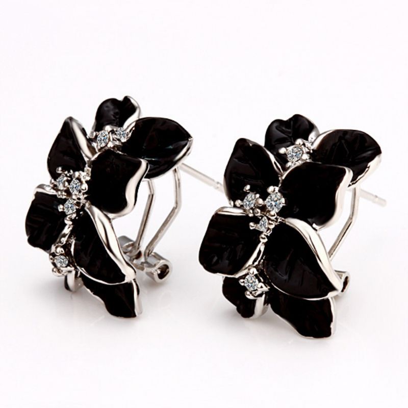 Rhinestone stud three black flower earrings 