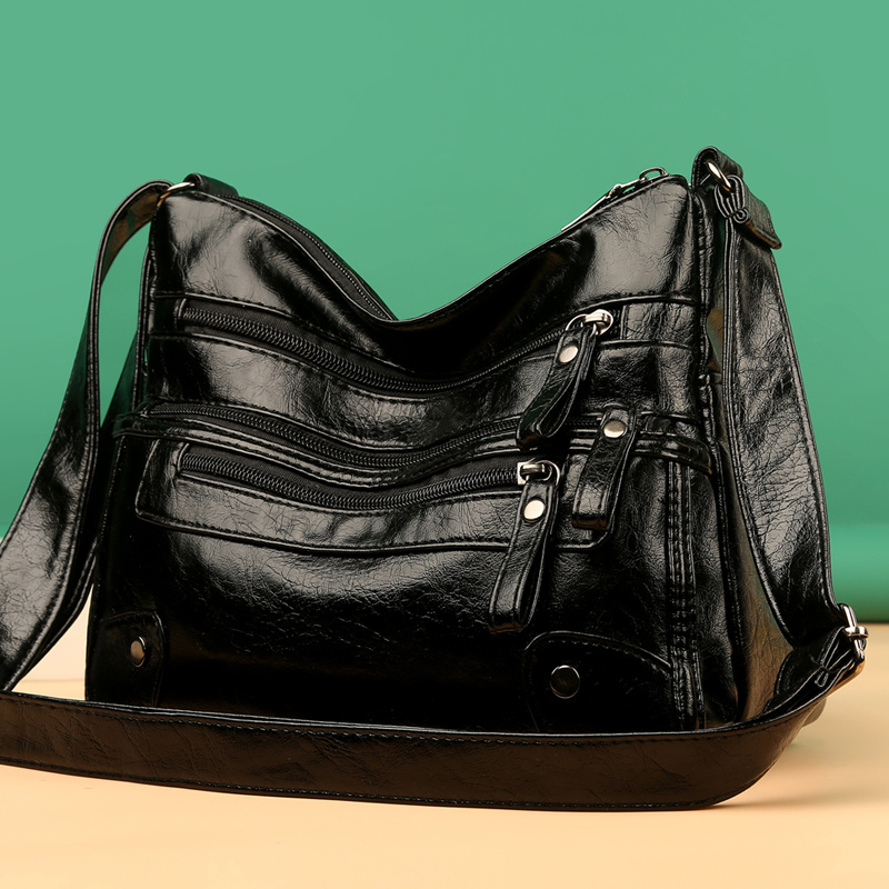 Giani Bernini Vintage Black Leather Shoulder Bag, Women's Fashion