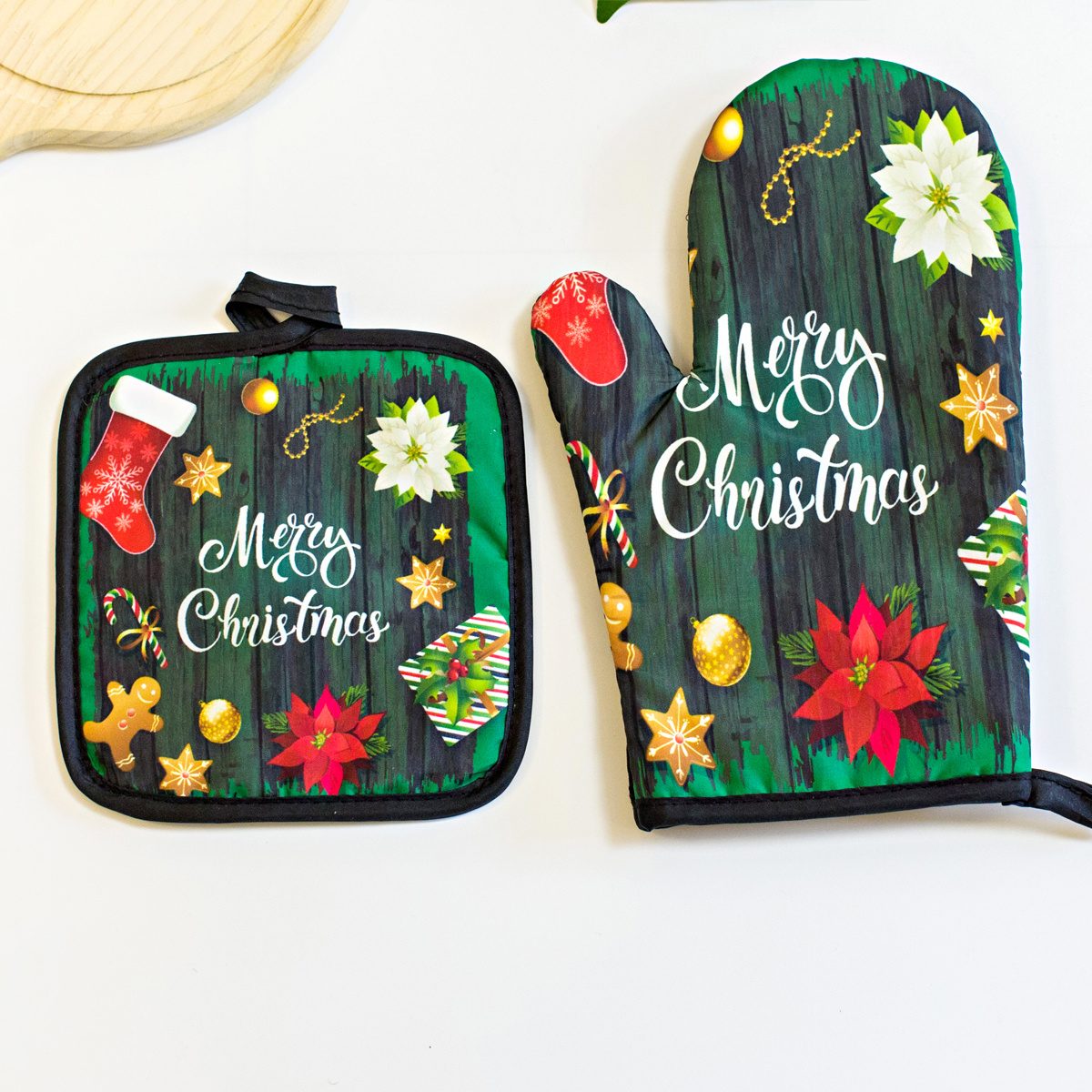 Cotton Oven Mitts, Merry Christmas Theme Heat Resistant Mitts