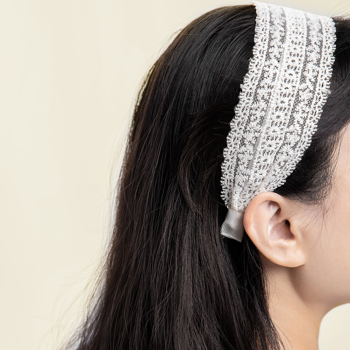 Popular White Lace Wide Headband With A Stylish Flair In East