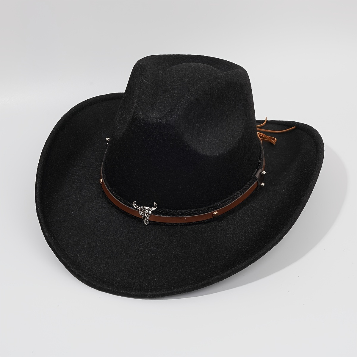 Cowboy Hat Folklore, Superstitions, and Etiquette - Fort Worth