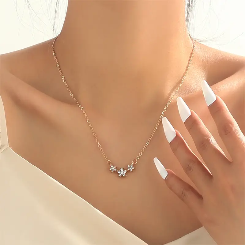 Simple Cute Small Flower Inlaid Rhinestones Necklace Birthday Holiday Gift for Girls Women,Dainty Necklace,Temu
