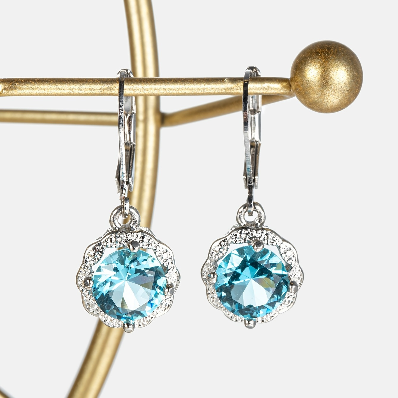 

Light Blue Zircon Flower Leverback Earrings Silver Plated Jewelry For Women 1pair