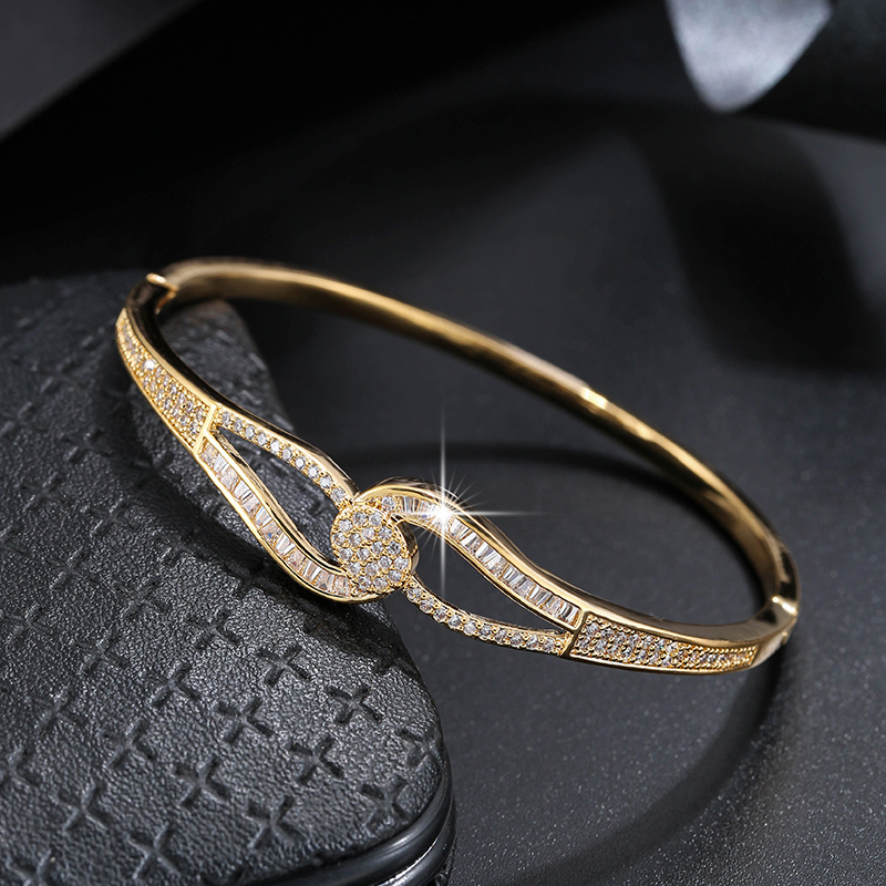 Classic Bangle Bracelet With Shiny Zircon Can Open Bangle Bracelet Sweet  Jewelry For Women Wedding & Banquet Cloths Accessories Engagement Gifts