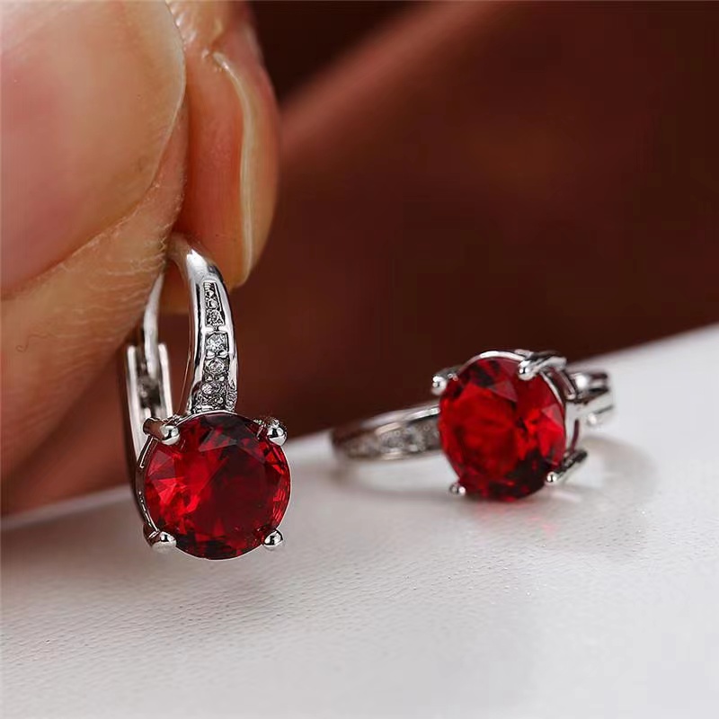 Fashion Zirconia Ear Studs