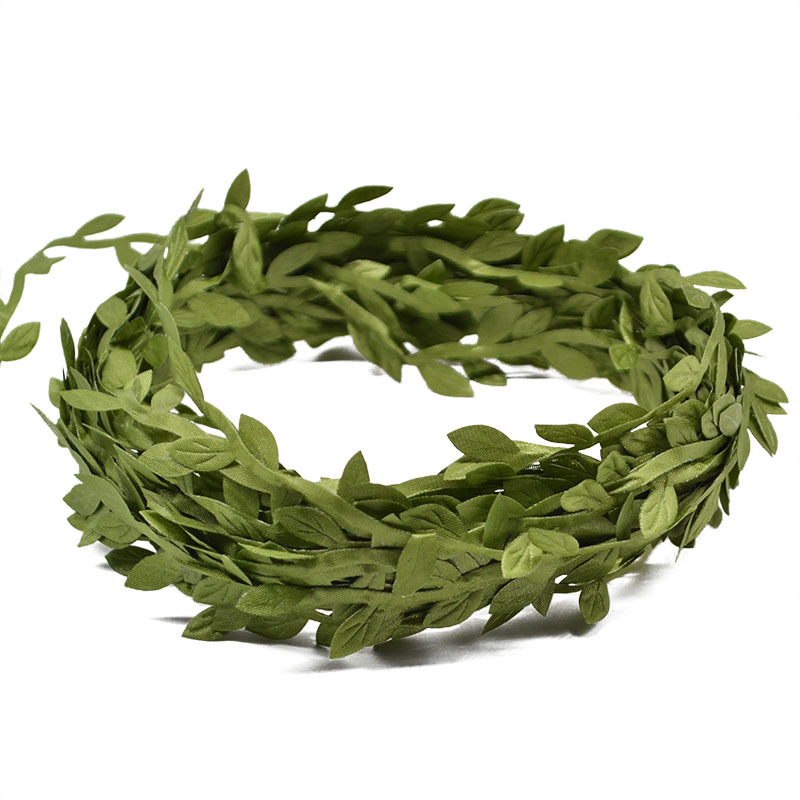 Image of 20 Meter Silk Leaf-shaped Artificial Green Vine For Wedding Decoration, Diy Wreath, Scrapbooking, Craft, Home Decor, Hanging, No Electricity Needed, Valentine's Day Gift - Room Types