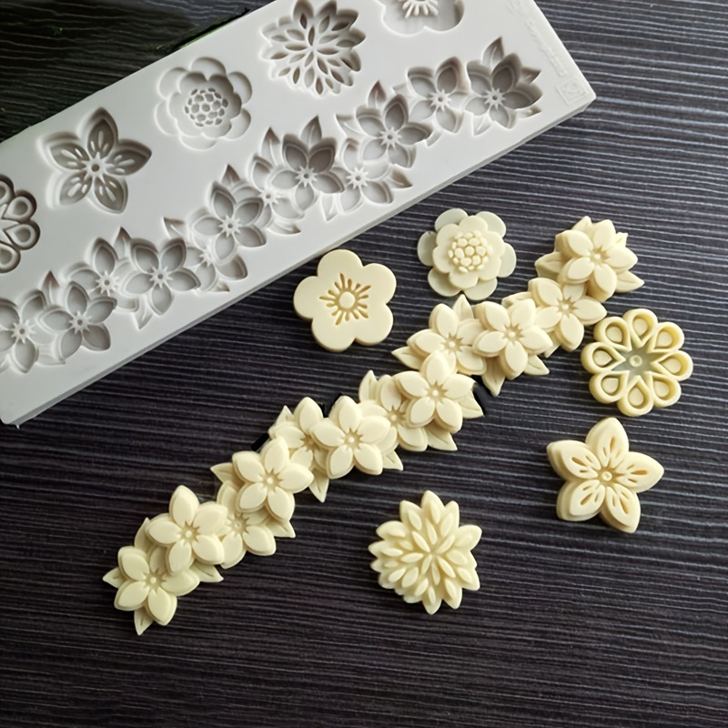 3pcs 3D Rose Flower Petal Cake Fondant Cookie Cutters DIY Decorating Mould  Kitchen Baking Tools