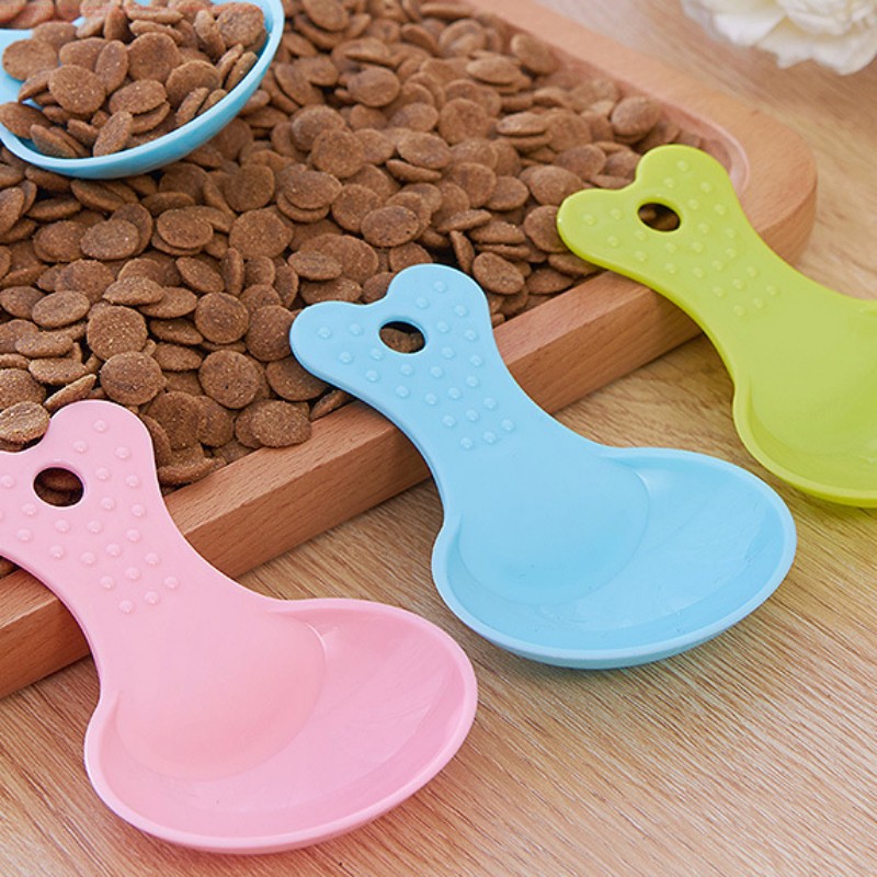 Fish Shaped Pet Food Spoon 3