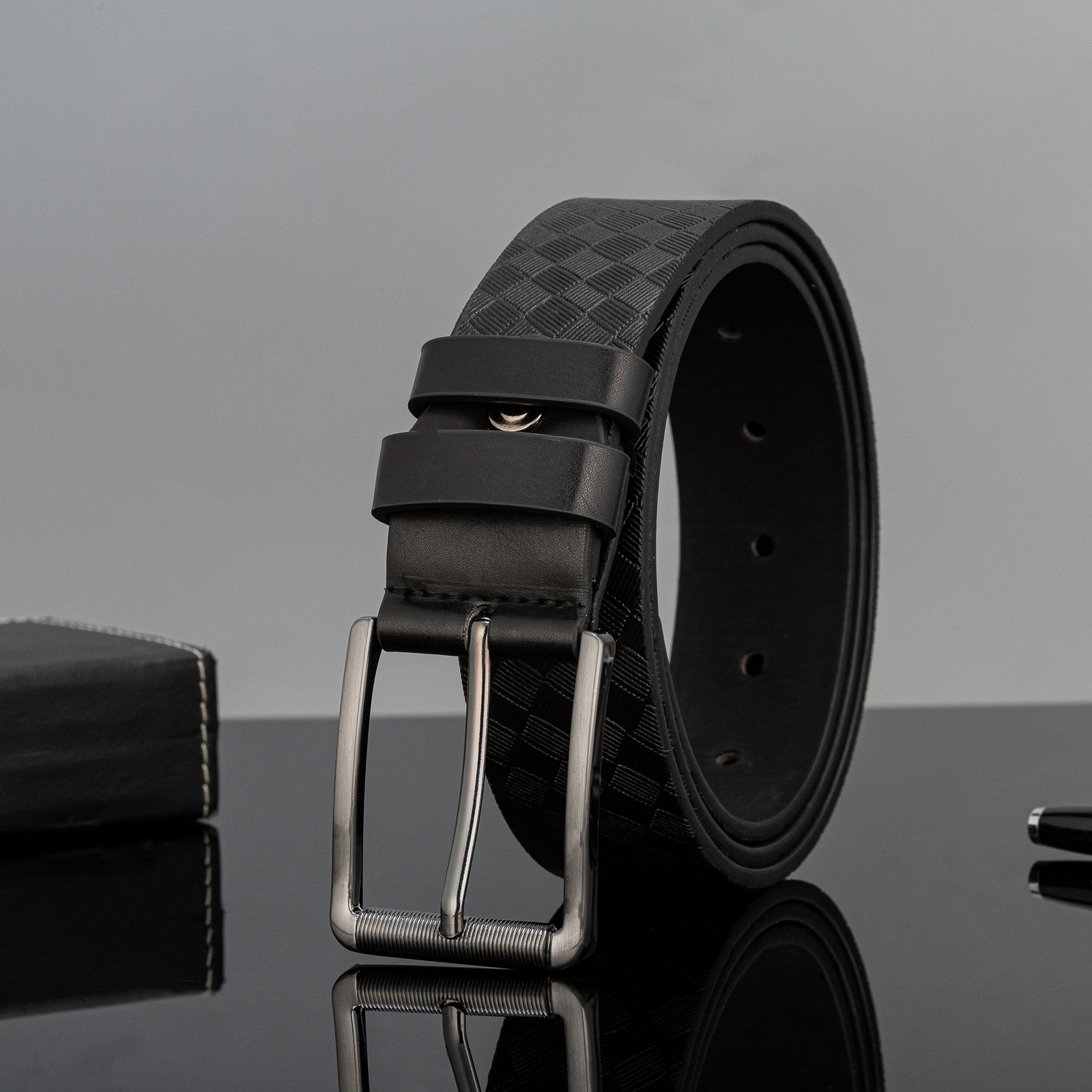Pin Versatile Pu Leather Belt Men's Creative Fashion Embossed Belt