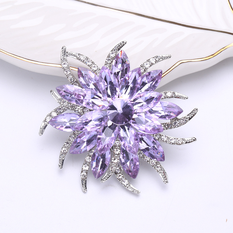 Colorless Brooch Crystal Flower Shaped With Shiny - Temu