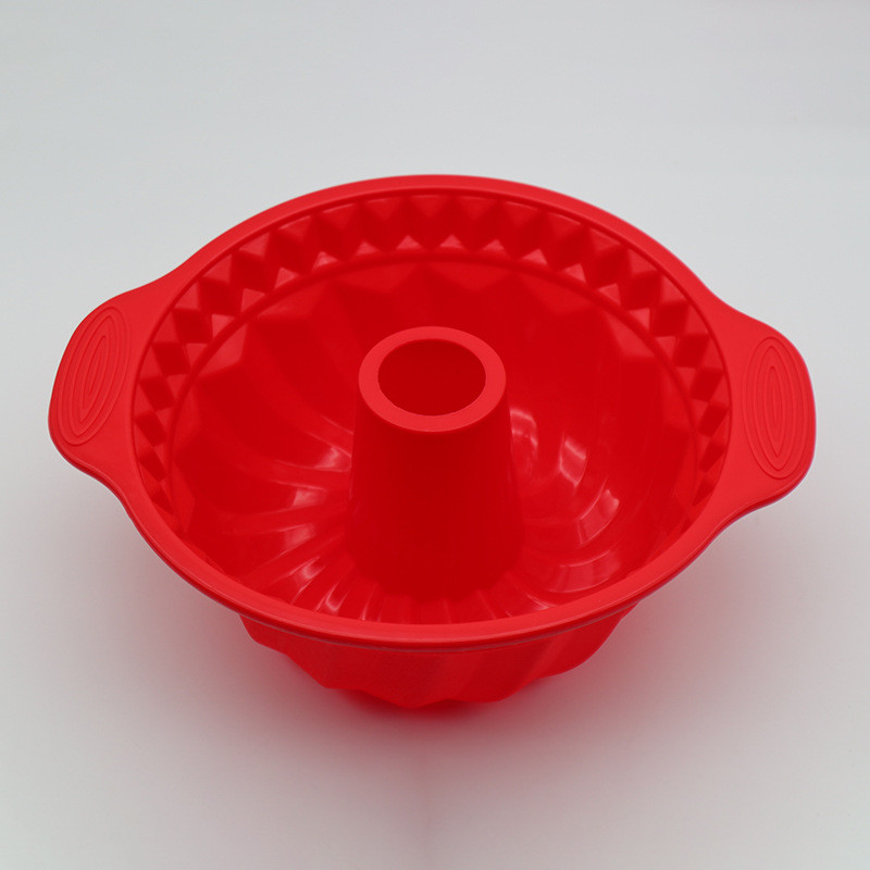 Single Heart Sar Shaped Silicone Baking Pan for Oven Dishwasher - China  Beehive Silicone Cake Mould and Bourbon Silicone Cake Mould price