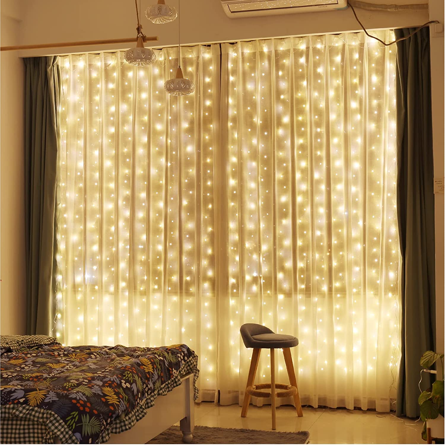 SUNNEST Window Curtain String Light 300 LEDs 9.8FT x 9.8FT 8 Lighting Modes  Fairy Lights Remote Control USB Powered Waterproof Lights for Christmas