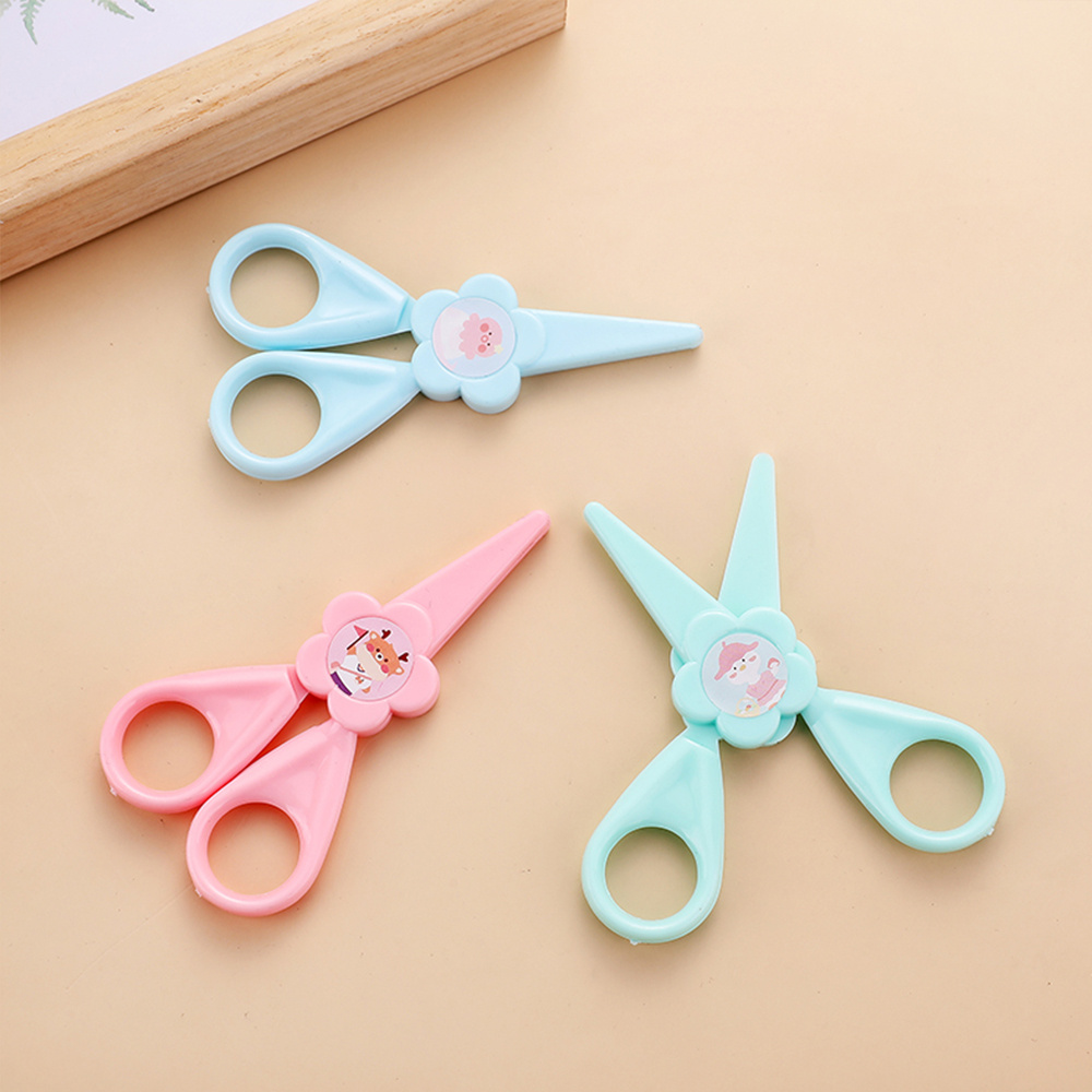 Mongtos 3Pcs Kitchen Craft Ribbon Portable Tailor Scissors Ribbon Cutting  Scissors Cute Scissors Kawaii Scissors for Friends - (Color: As Shown,  Size