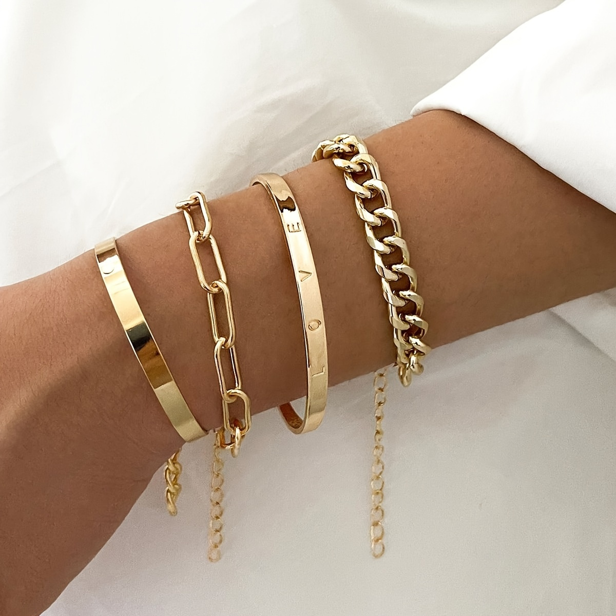 

Simple Bracelet Set 4 Pcs/set With Bangle & Chain Bracelet Multilayer Hand Jewelry Decor For Women & Girls Party Clothing