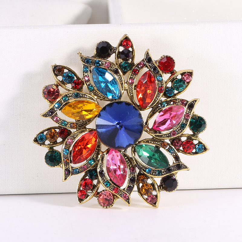 Vintage Rhinestone Jewelry 